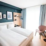 Hotel Lodge, Pool&garden Retreat Ascona
