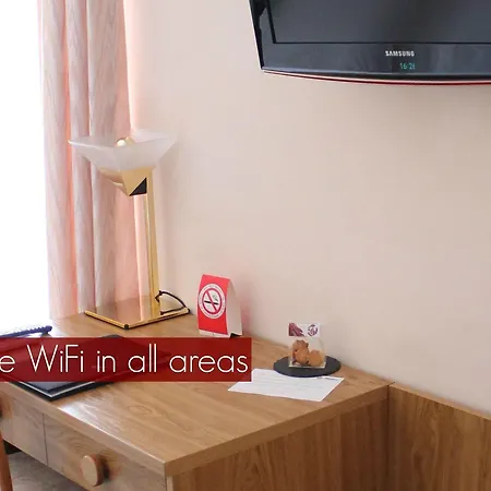 Hotel Lodge, Pool & Garden Retreat Ascona