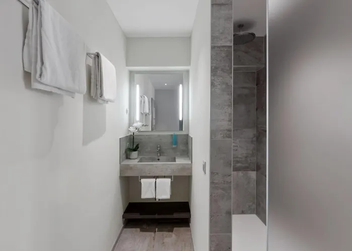 Lodge, Pool & Garden Retreat Ξενοδοχείο Ασκόνα