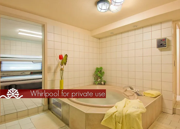 Lodge, Pool & Garden Retreat Ξενοδοχείο 3*