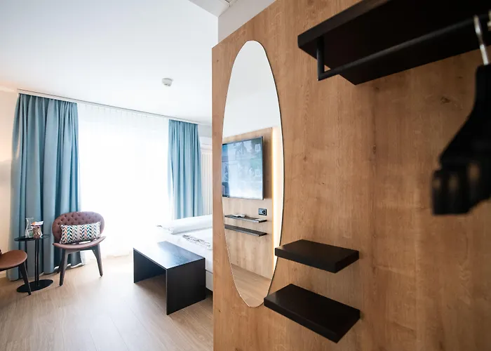 Hotel Lodge, Pool&garden Retreat Ascona