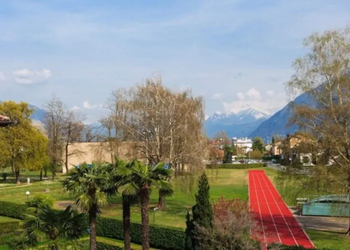 Lodge, Pool & Garden Retreat Ξενοδοχείο