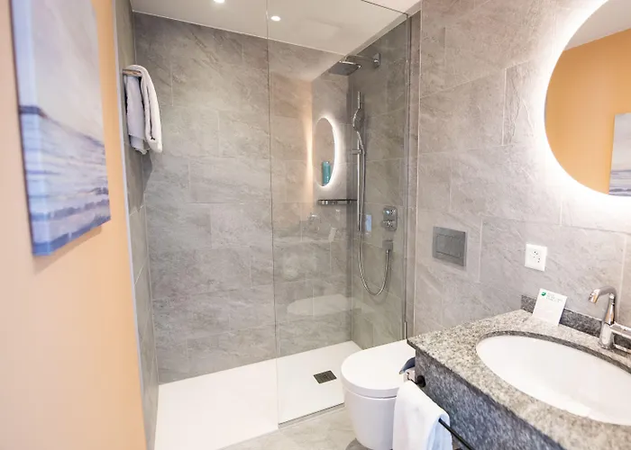 Hotel Lodge, Pool & Garden Retreat 3*